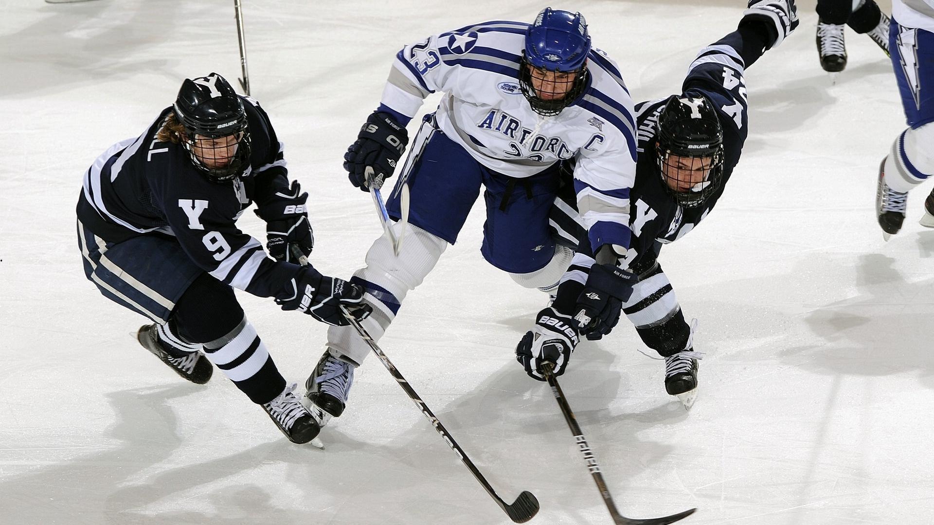 埃基蒂克专访吐露心声，伊萨克的存在激励我成长，直面红牌承认自我失误