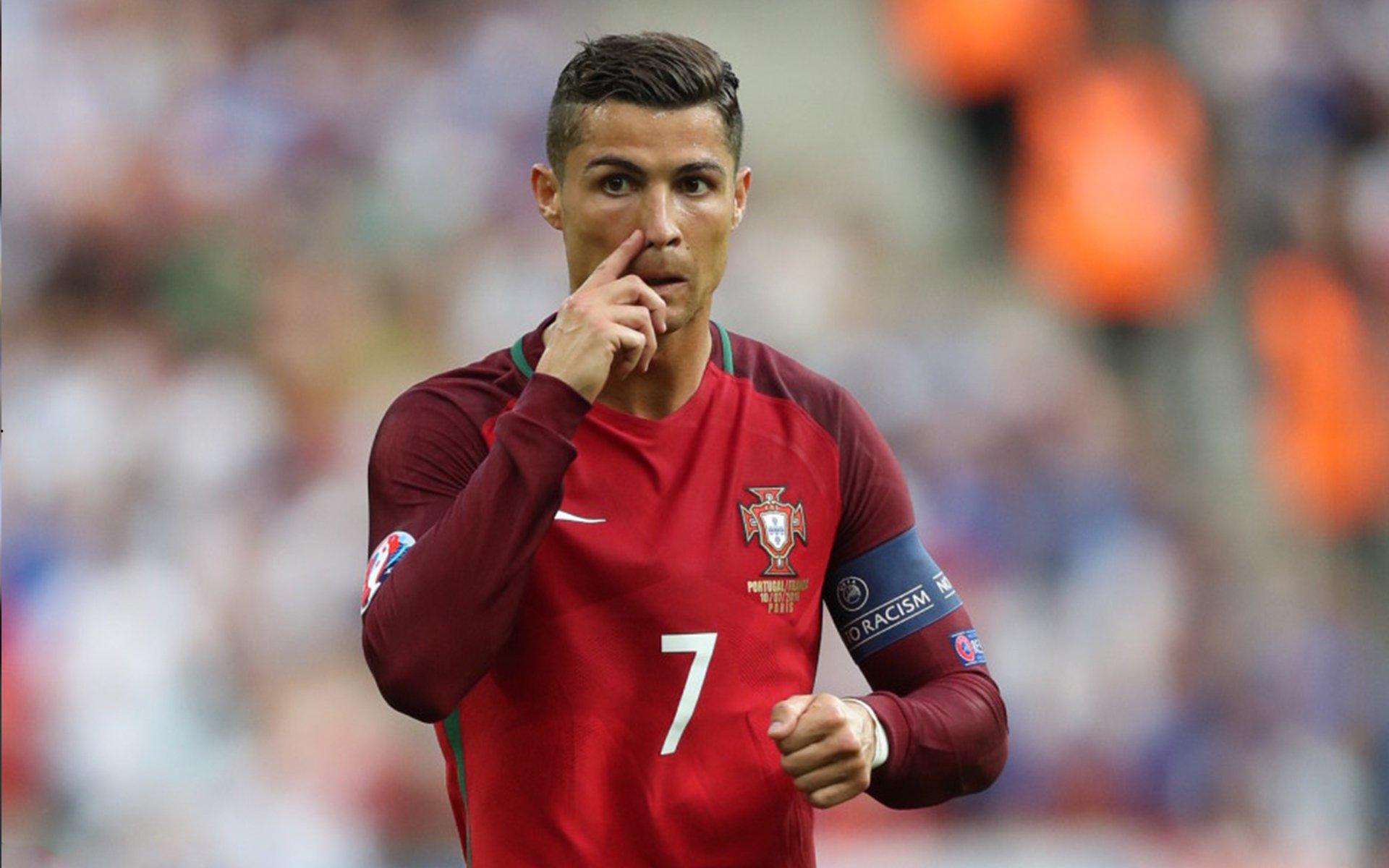 昔日铁闸回忆最难缠对手，萨尼亚苦忆内马尔魔术，廷贝尔直言梅西乃终极考验